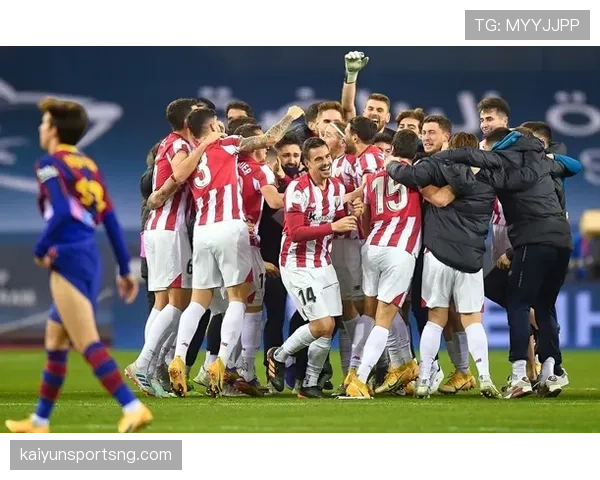 格列兹曼与亨利的进攻效率与风格差异：机制、角色与时代适配性解析